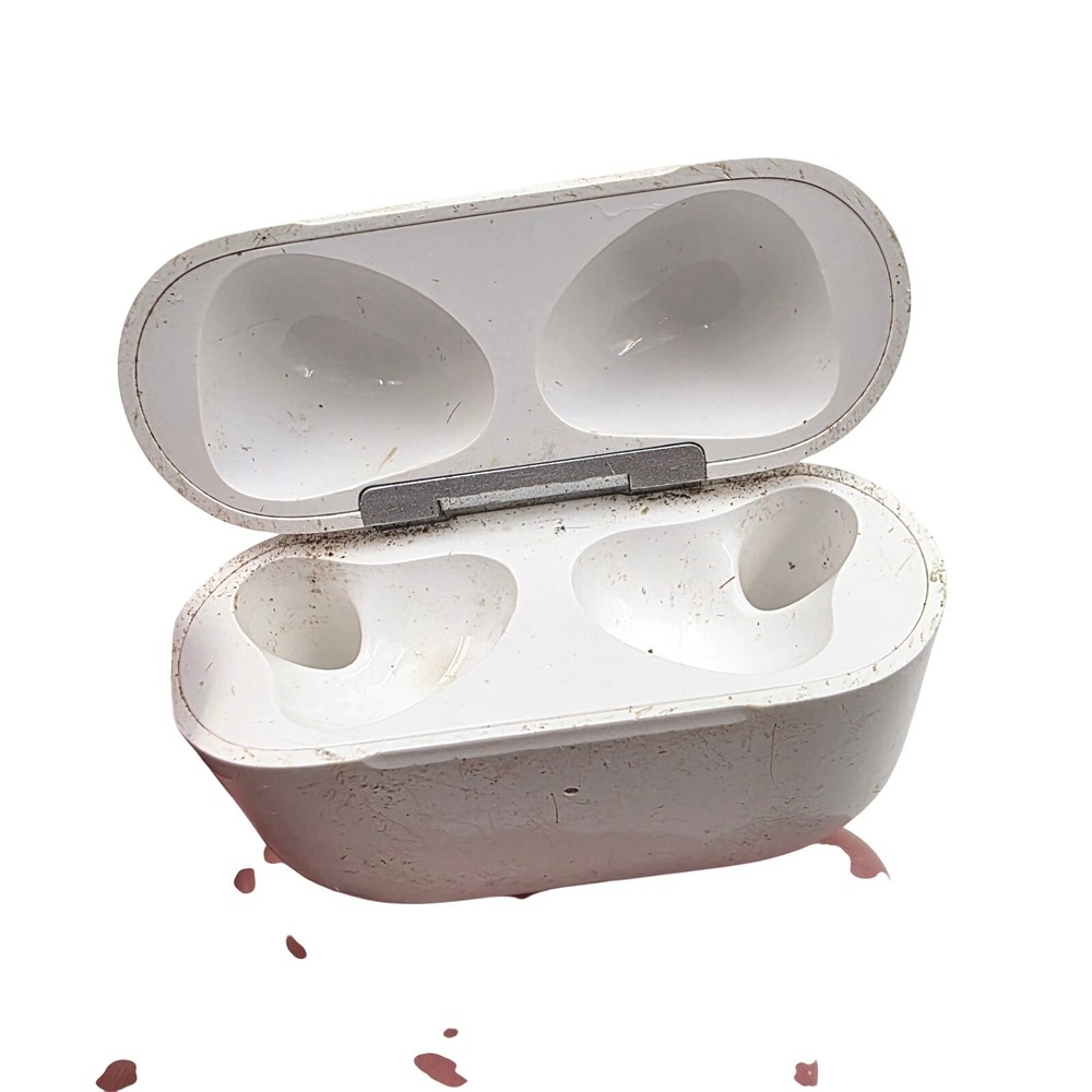 Apple AirPods 3rd Generation MagSafe Charging Case White‎ A2566 GX4ZJ6SNLKKT L3